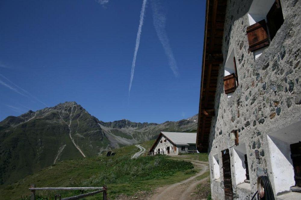 Meisser Hotel "Superior" Guarda Bagian luar foto