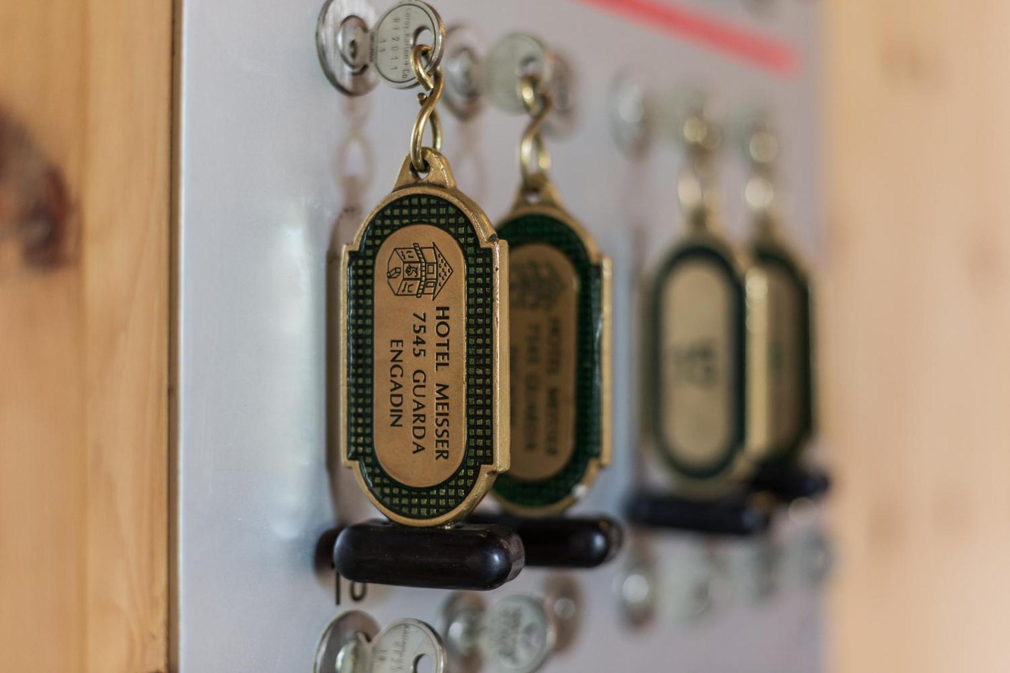 Meisser Hotel "Superior" Guarda Bagian luar foto