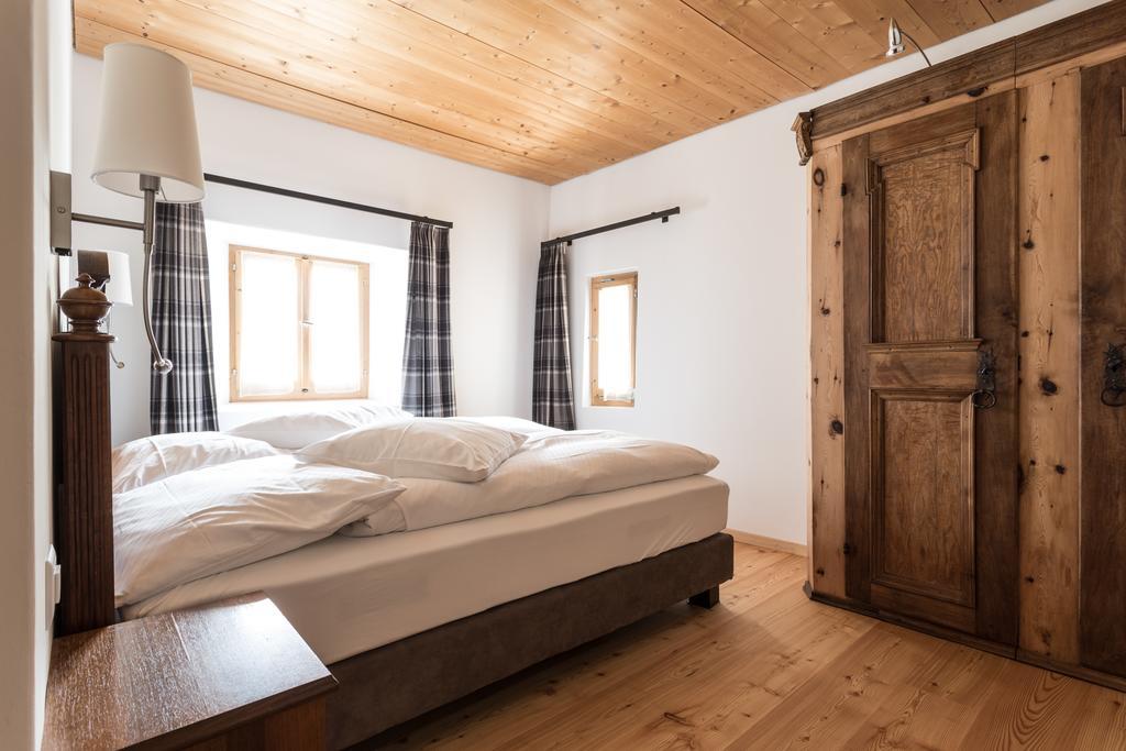 Meisser Hotel "Superior" Guarda Ruang foto