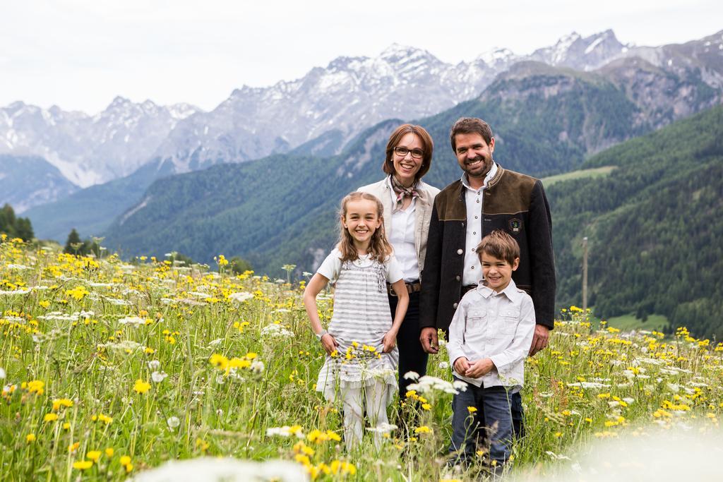 Meisser Hotel "Superior" Guarda Bagian luar foto